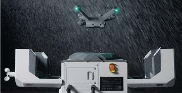 Estación DJI dock 2 abierta y dron volando con lluvia